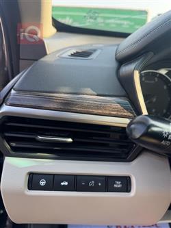 نيسان ألتيما